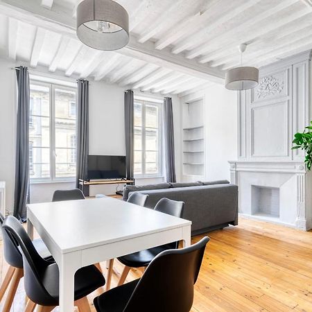 Large Apartment For 6 People In Bayeux Extérieur photo